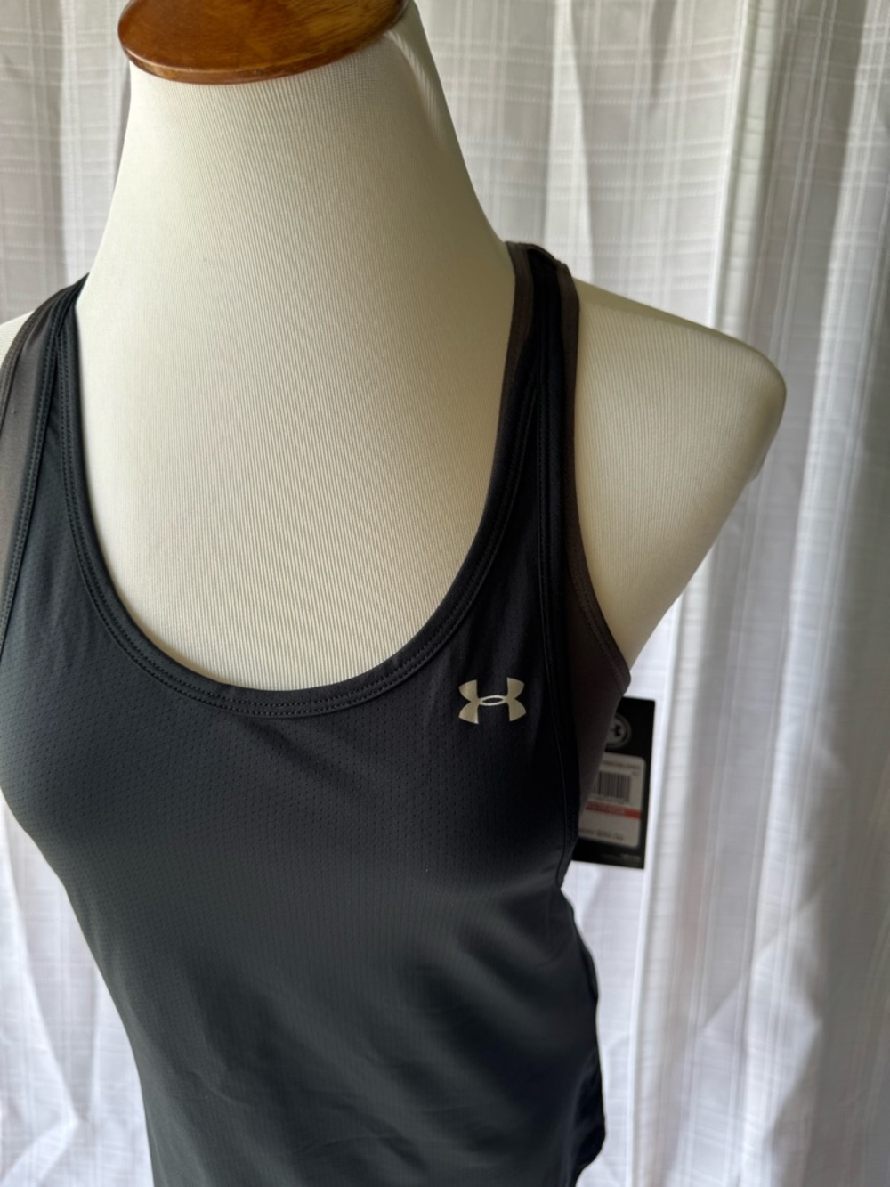 Under Armour Black Racerback Tank with Built-In Dark Gray Bra - Size XS - Picture 4 of 10